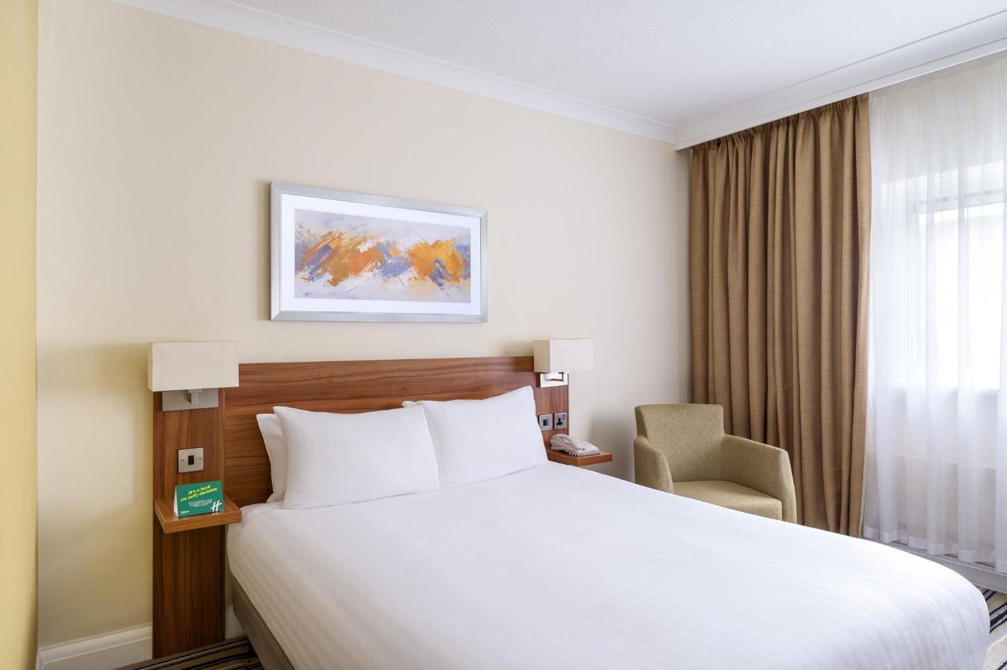 Holiday Inn Haydock By Ihg Екстериор снимка