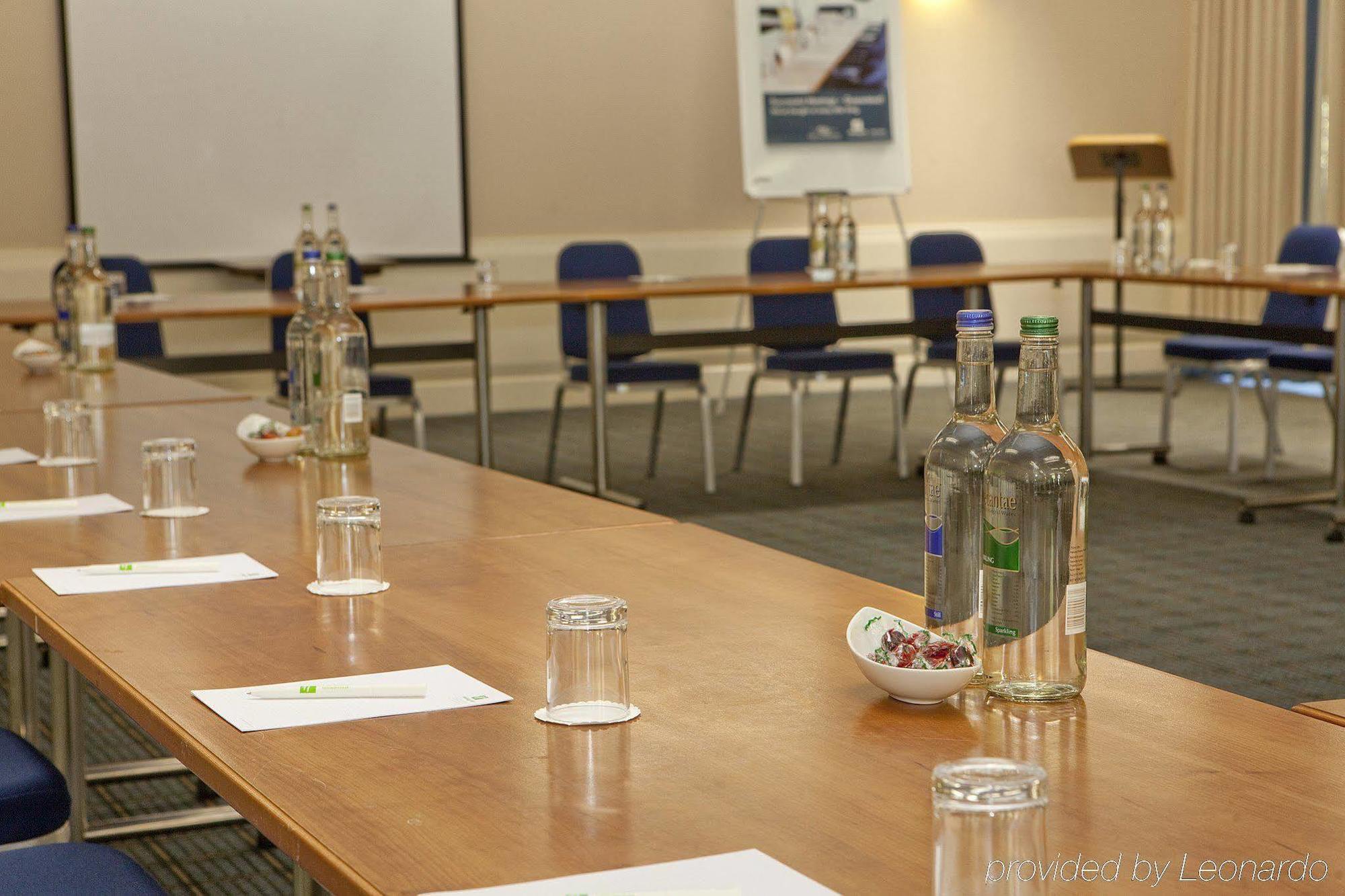 Holiday Inn Haydock By Ihg Екстериор снимка