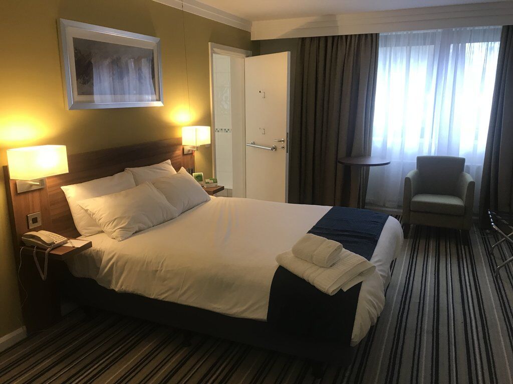 Holiday Inn Haydock By Ihg Екстериор снимка